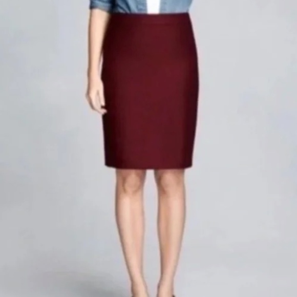 J Crew "The Pencil Skirt" - Raspberry/Plum Size 00P - Picture 1 of 10